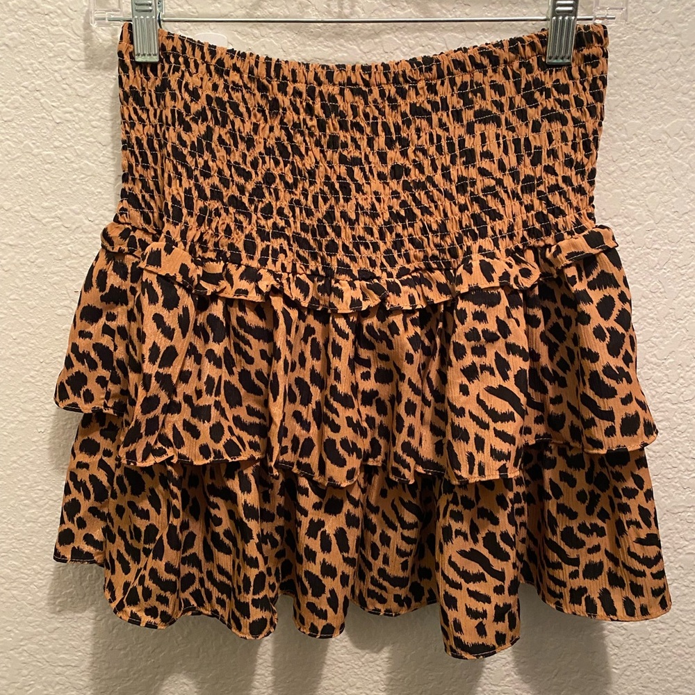 American Threads Cheetah Skirt (Size Small)